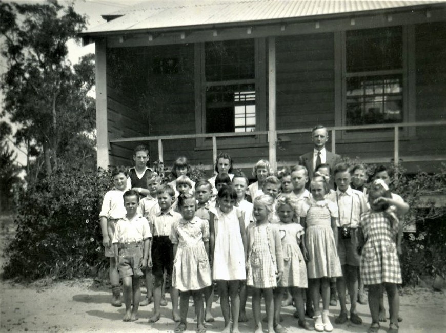 Berrilee school children