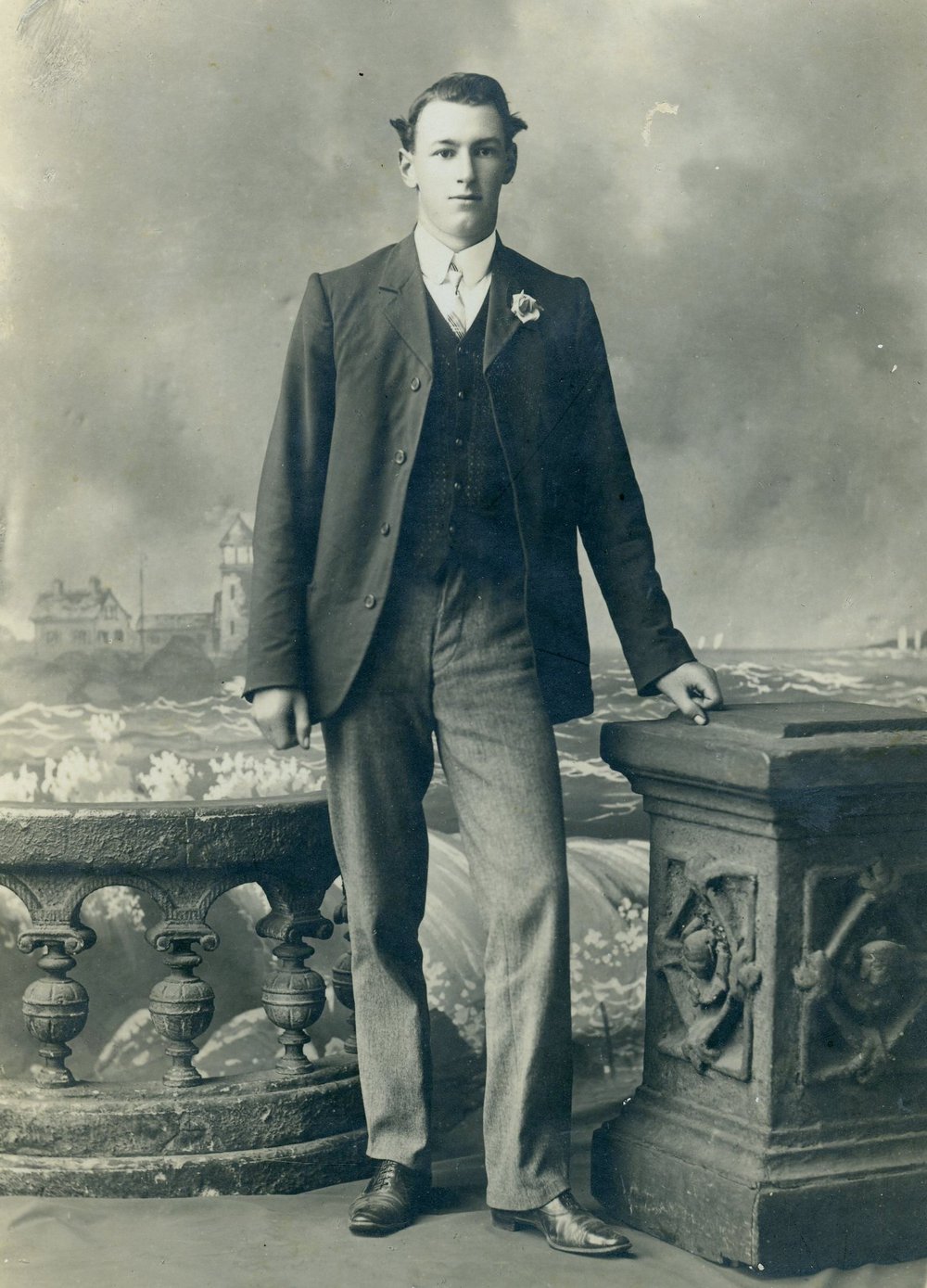 Studio portrait of Alfred Edgar Pettet c.1920