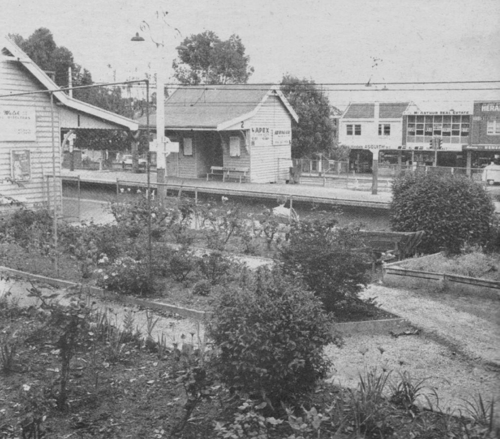 Asquith Railway Station