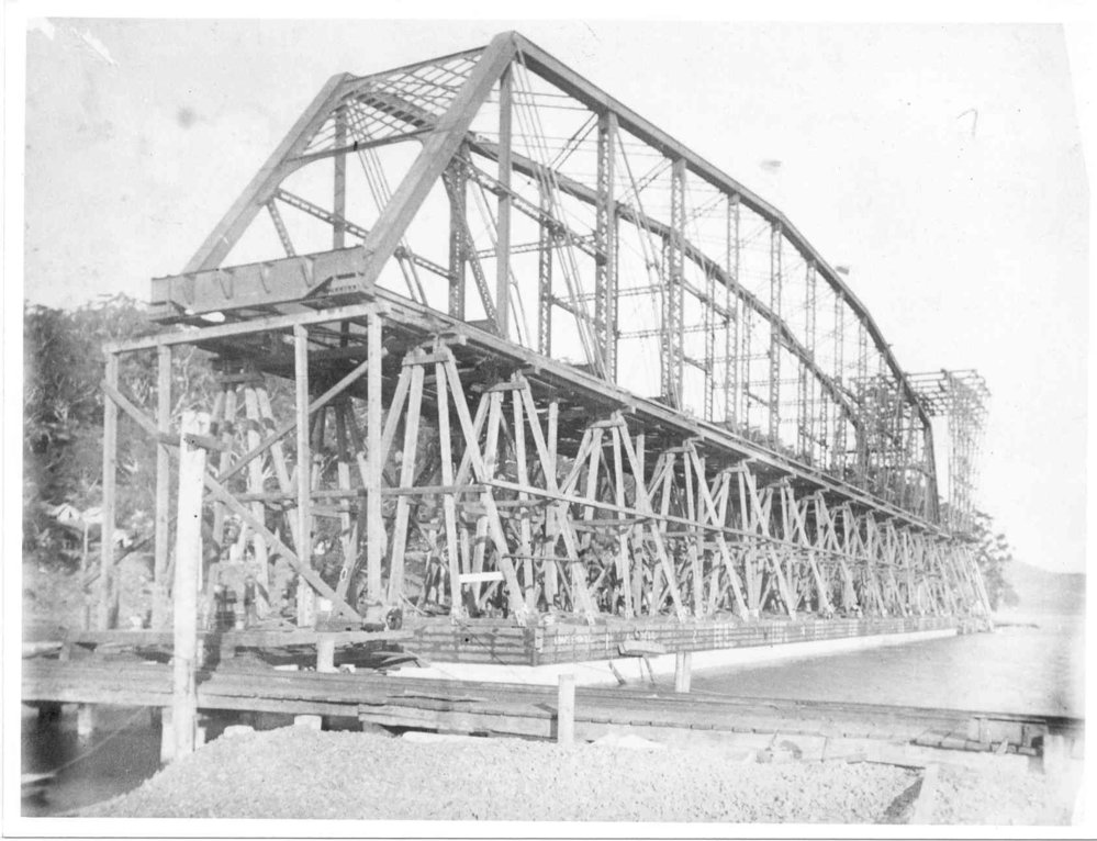 Building of the first Railway Bridge at Brooklyn