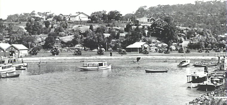 Hawkesbury River at Brooklyn