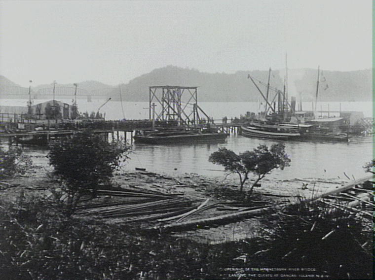 Landing guests at Dangar Island at opening of the first Hawkesbury River Railway Bridge