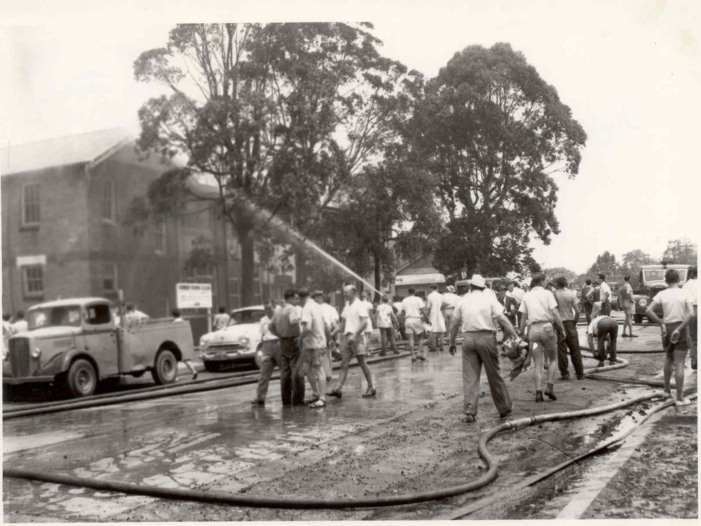 Hornsby Public School on fire.