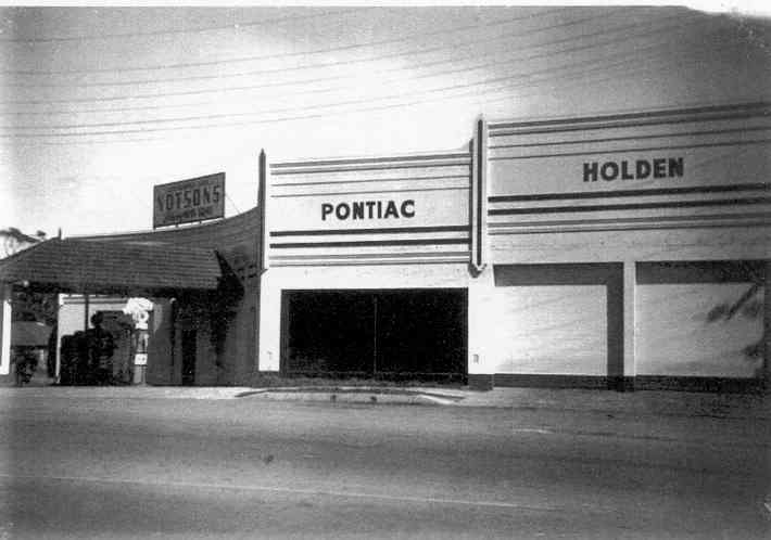Notsons Garage, Epping, c.1951