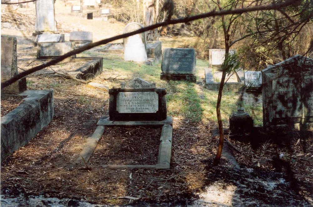 Wisemans Ferry Cemetery after the bushfire of December 2002