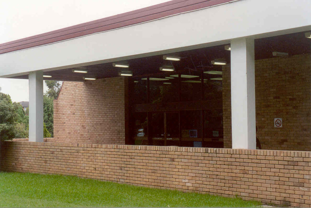 Epping Library Forecourt 2000