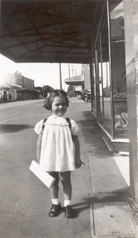 Girl with xylophone, Pacific Highway, Hornsby