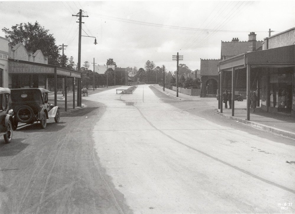 Peats Ferry Road and Coronation Street, Hornsby