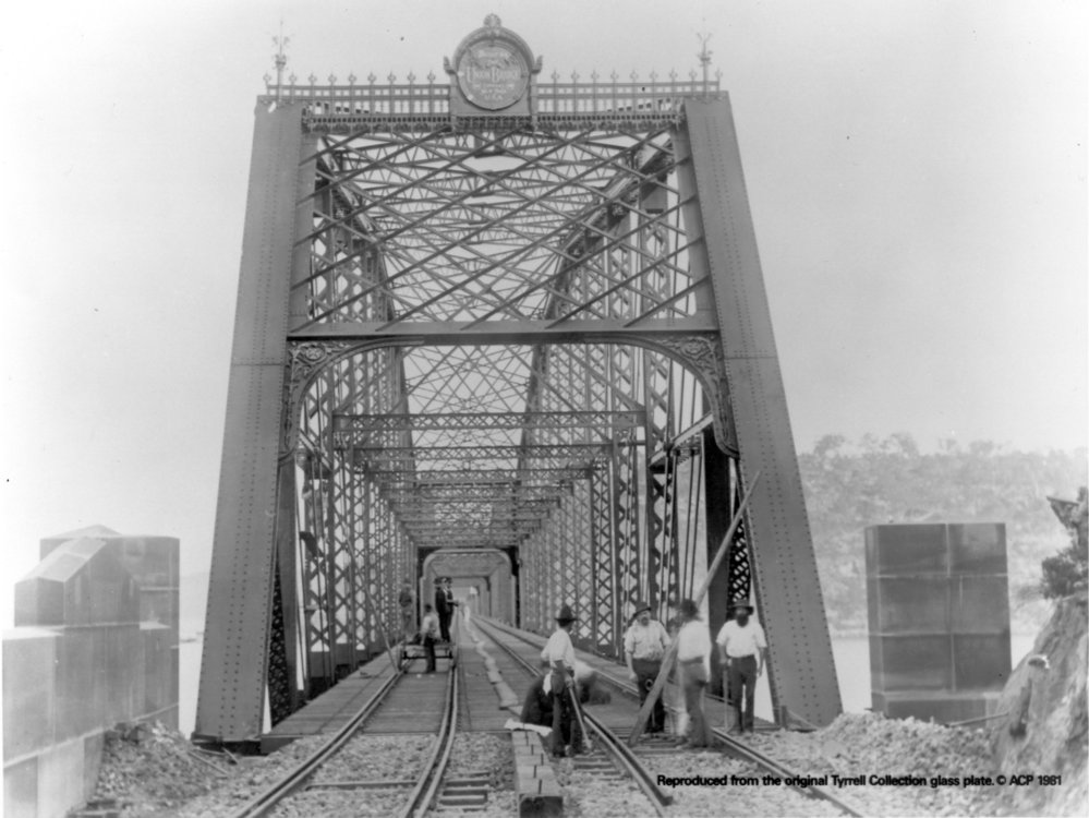 Head-on view of the first Hawkesbury River Railway Bridge