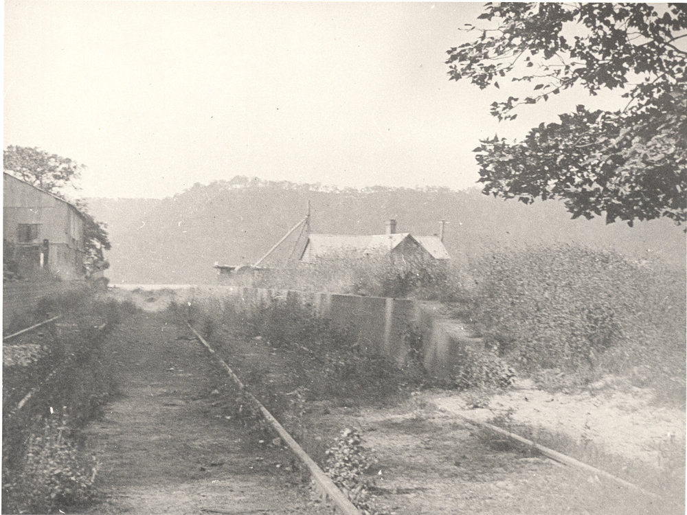 Disused River Wharf Railway Station, Long Island
