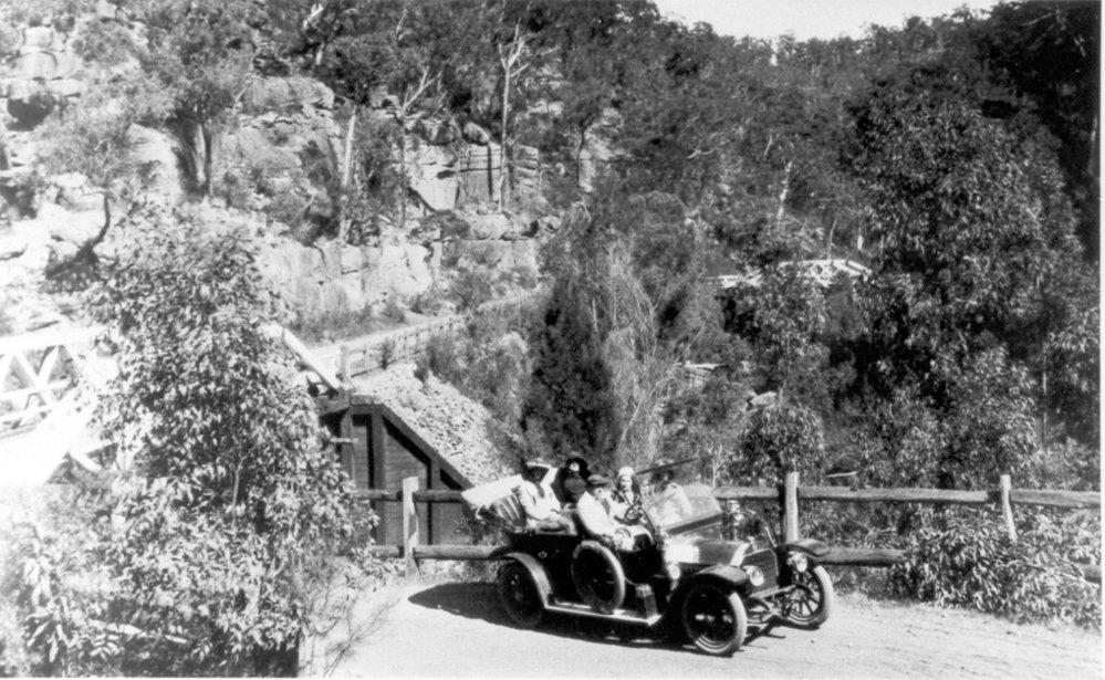 Galston Gorge, crossing bridge, 1920s