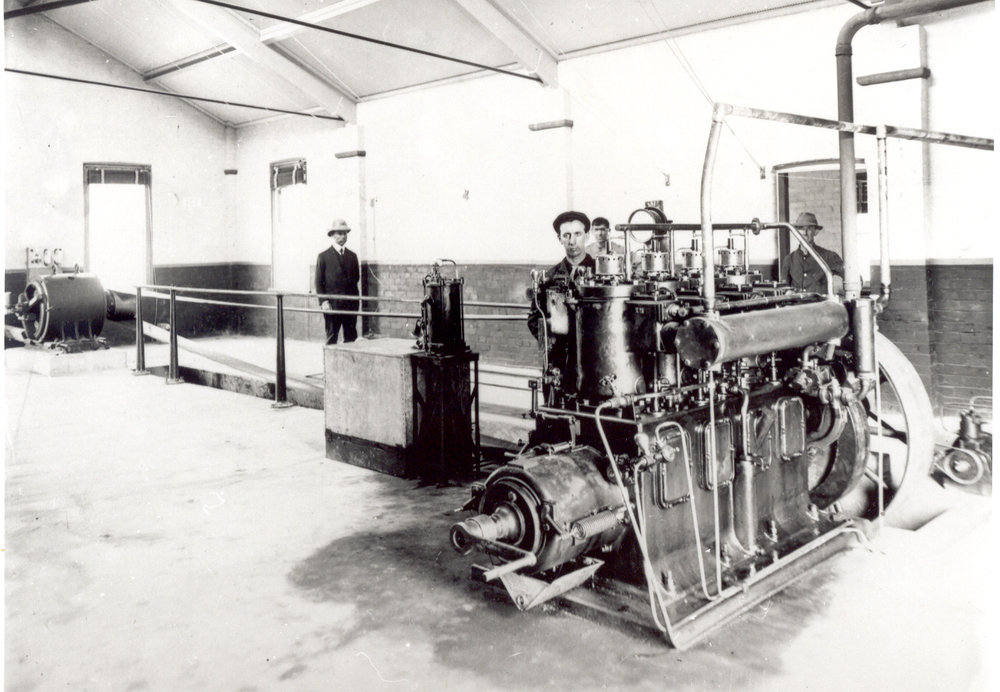 Engine under test, Pennant Hills Radio Station