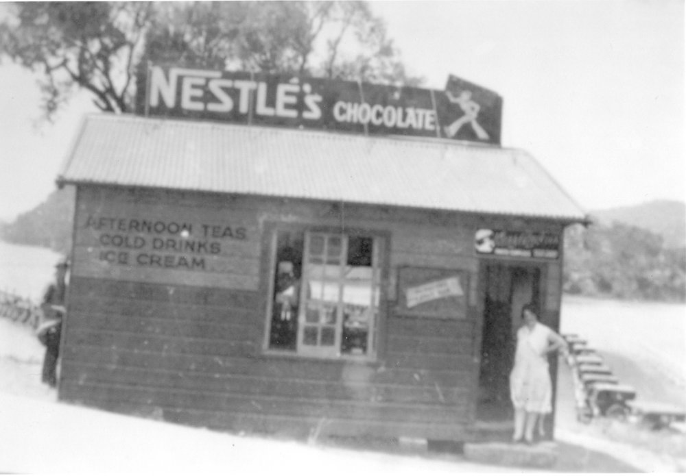 Kiosk at Kangaroo Point, 1930s