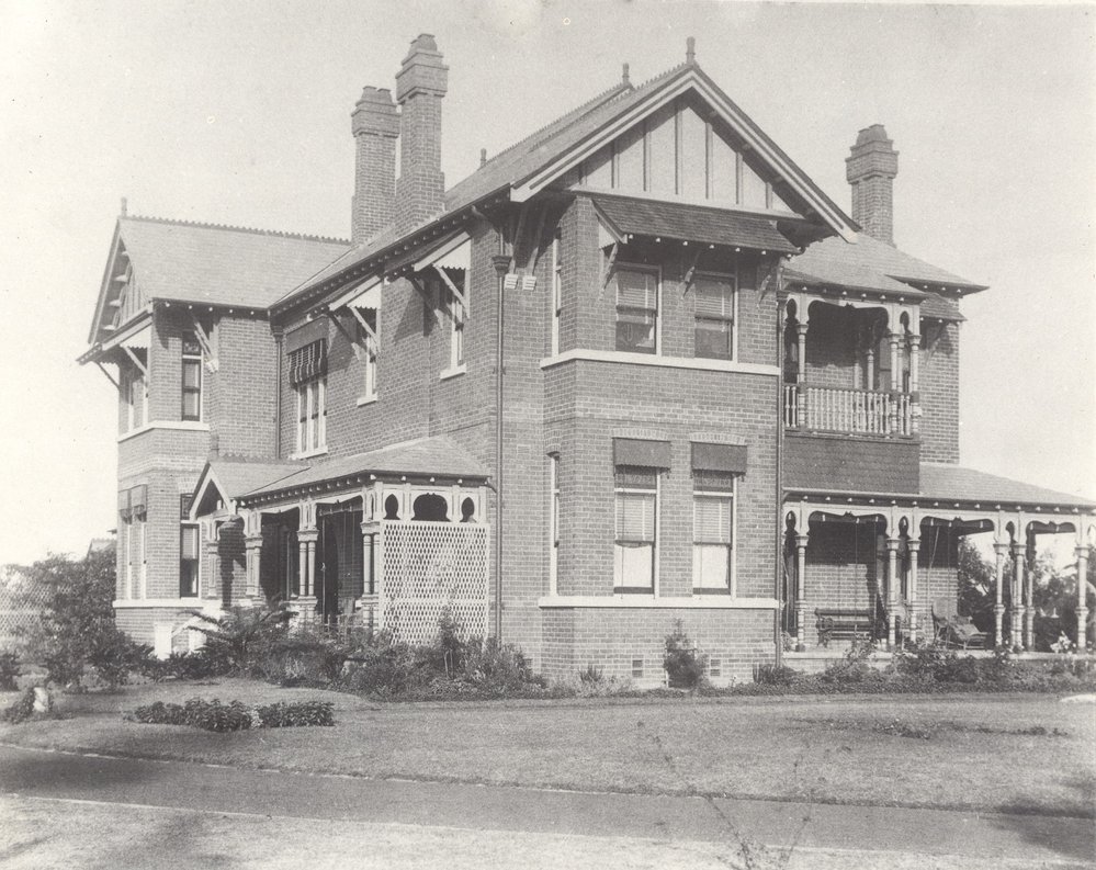 Pakenham, Hornsby