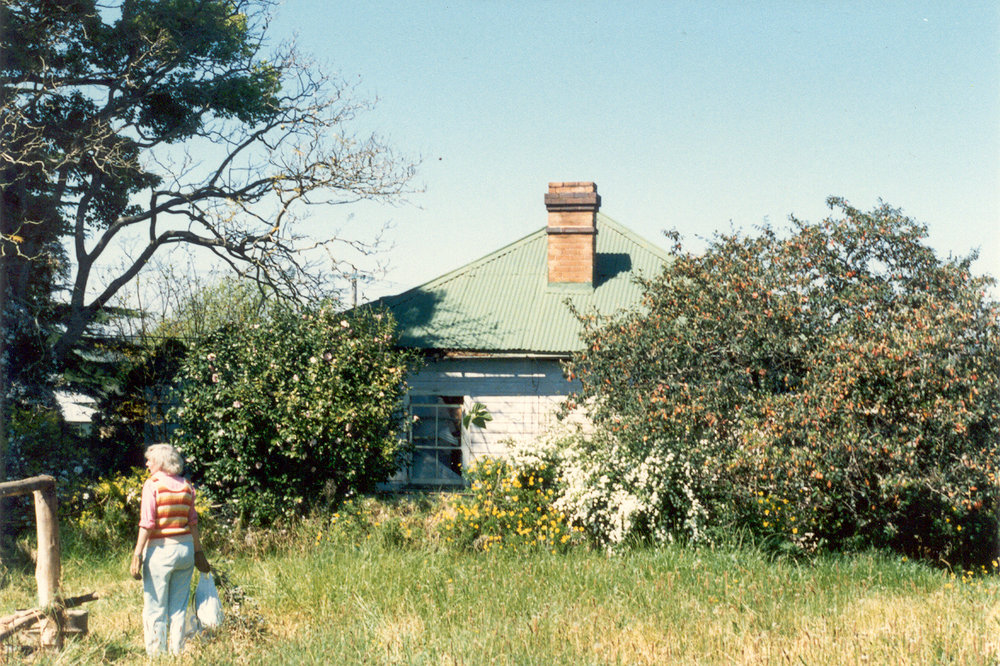 Farmhouse and sheds in Cherrybrook, prior to demolition, c. 1990