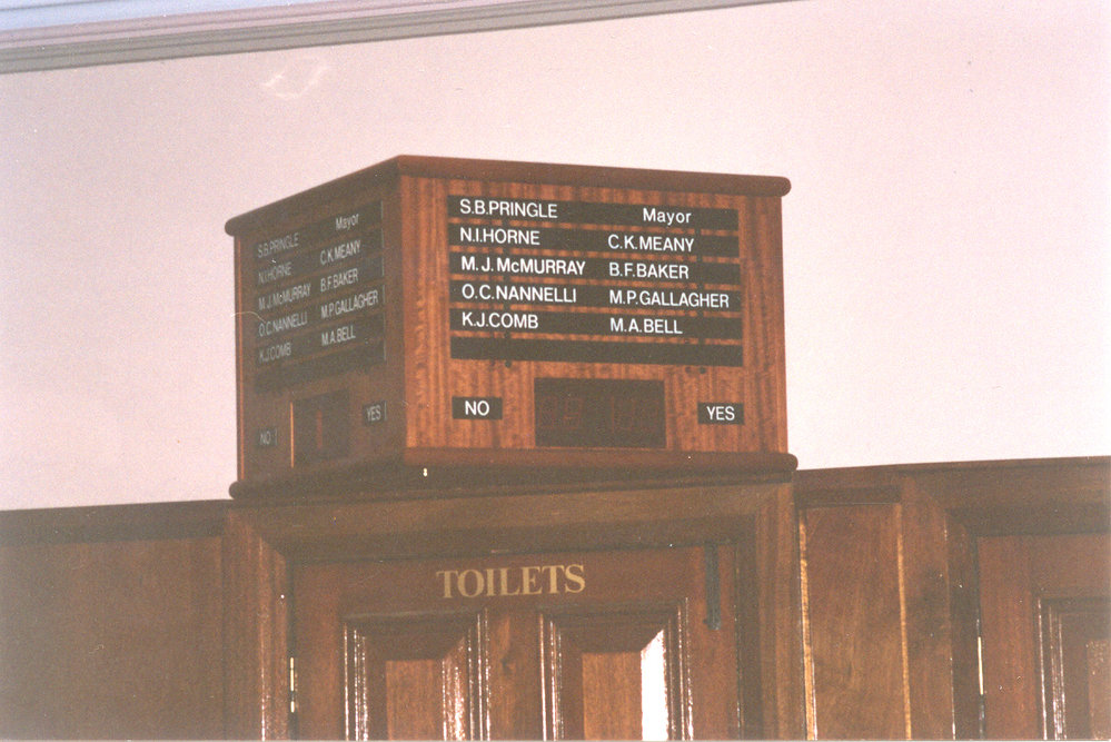 Electronic voting board, Council Chambers 1993