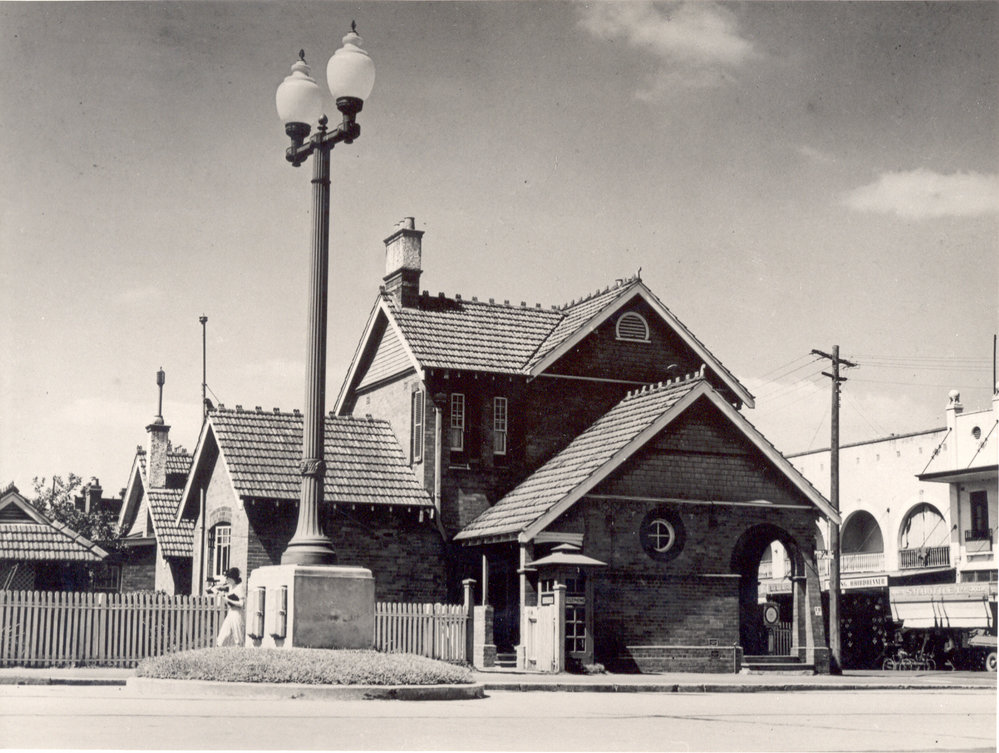 Hornsby Post Office from across the Pacific Highway