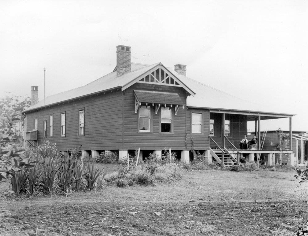 "Devon Lodge", Epping