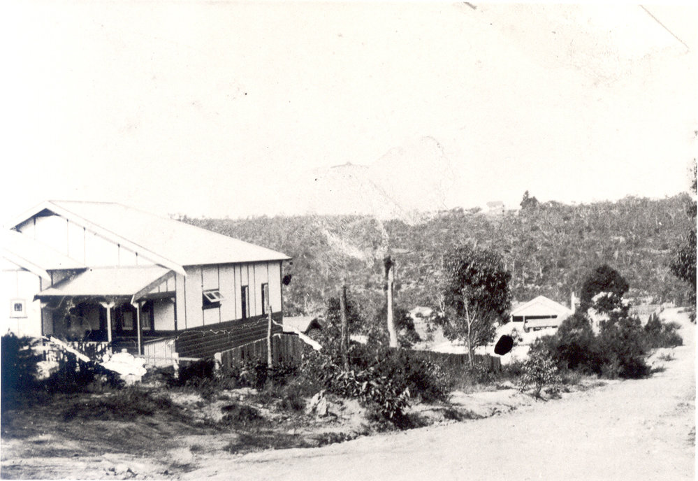 Burdett Street, Wahroonga