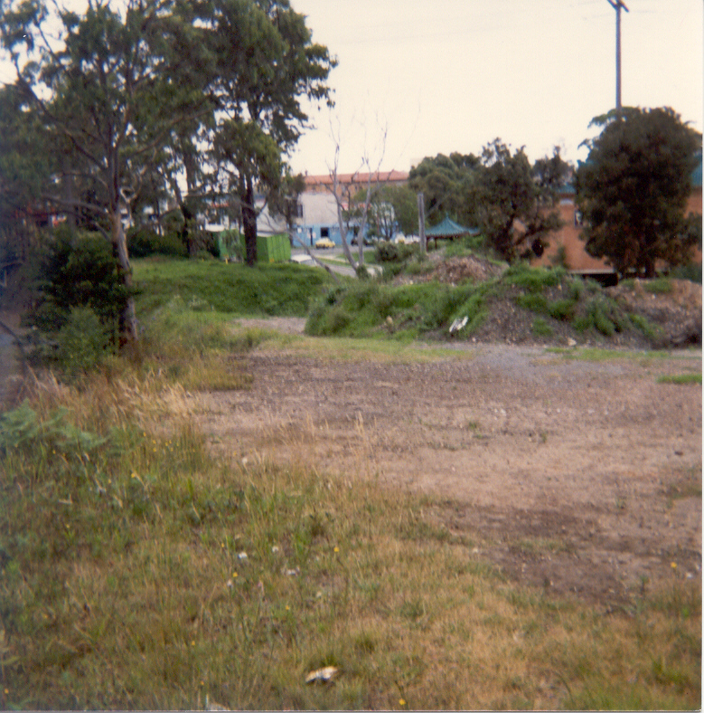 Between the lines, Hornsby