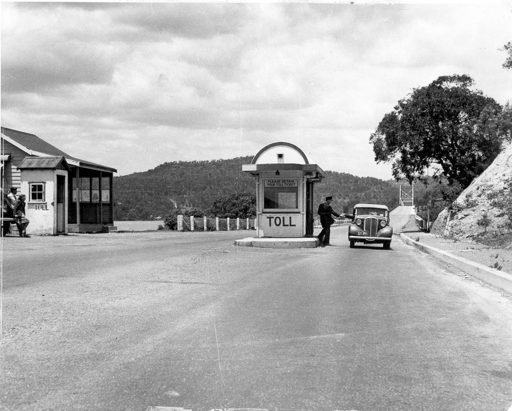 Toll barriers at Mooney Mooney Point, Hawkesbury River Road Bridge
