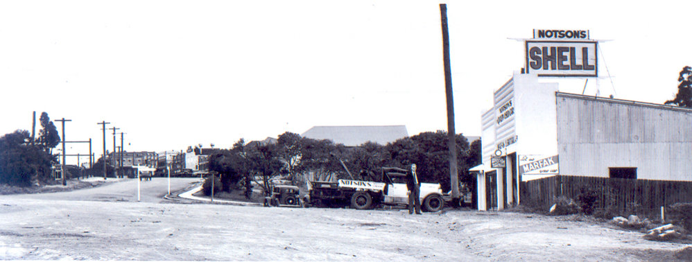 Notsons Garage, looking towards Epping Railway Station, c. 1950