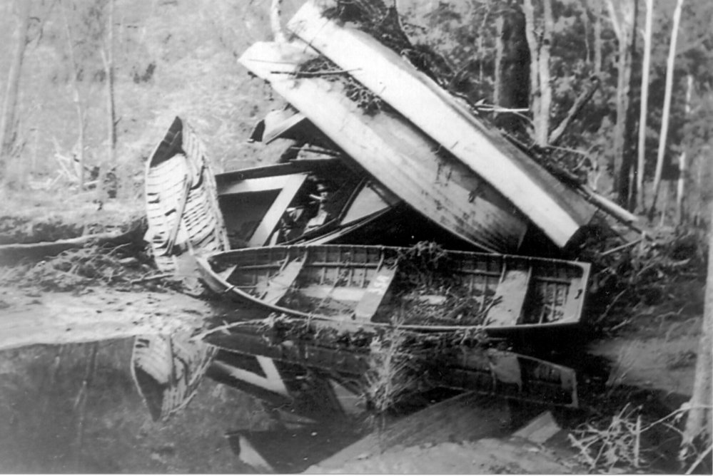 Wrecked boats at Crosslands 1942