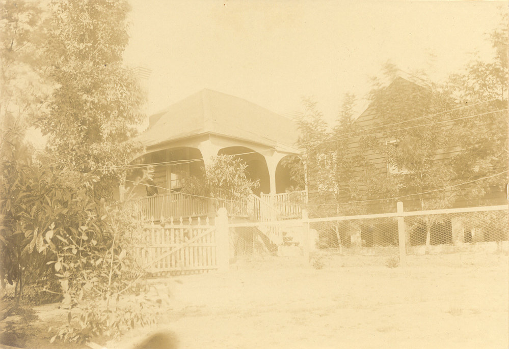 Driveway of "Westwood", Edwards Road, Wahroonga