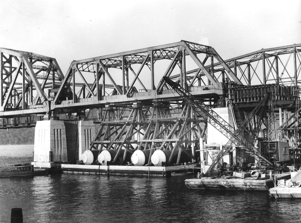 Construction of Second Hawkesbury Railway Bridge