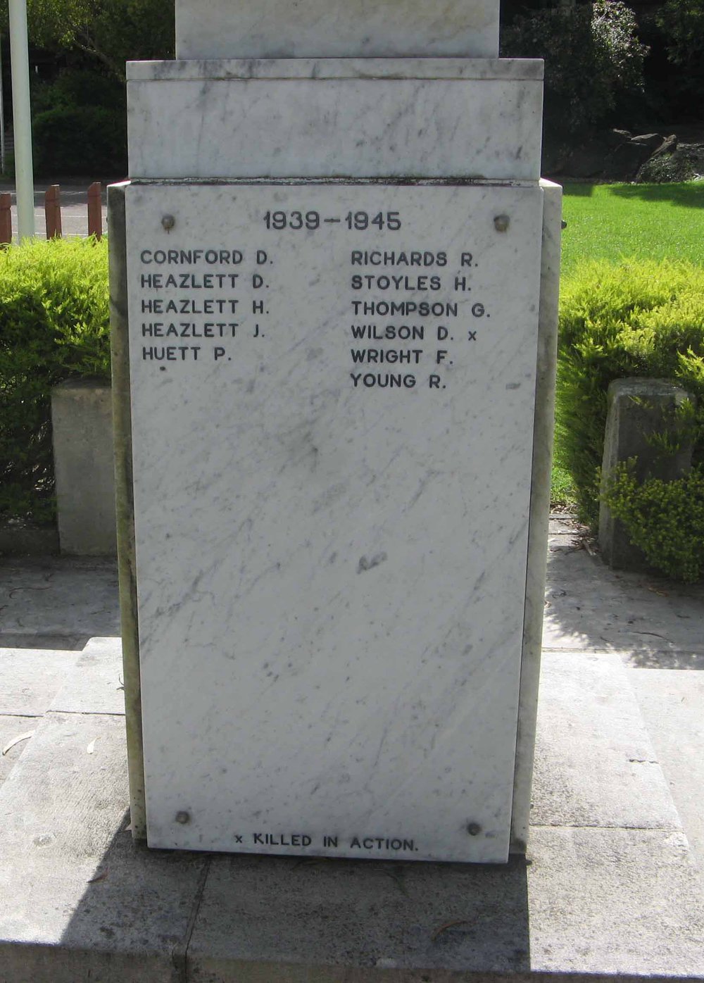 BEROWRA WAR MEMORIAL - WW2 (panel 2)