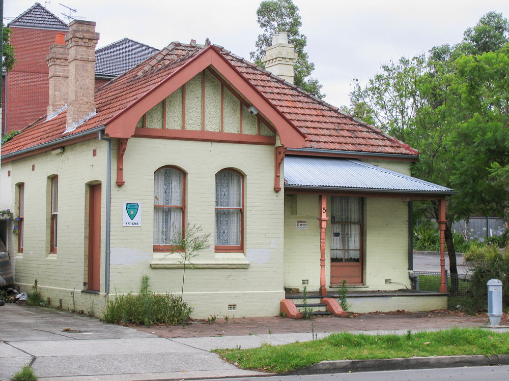 5 Jersey Street, Hornsby. 2006