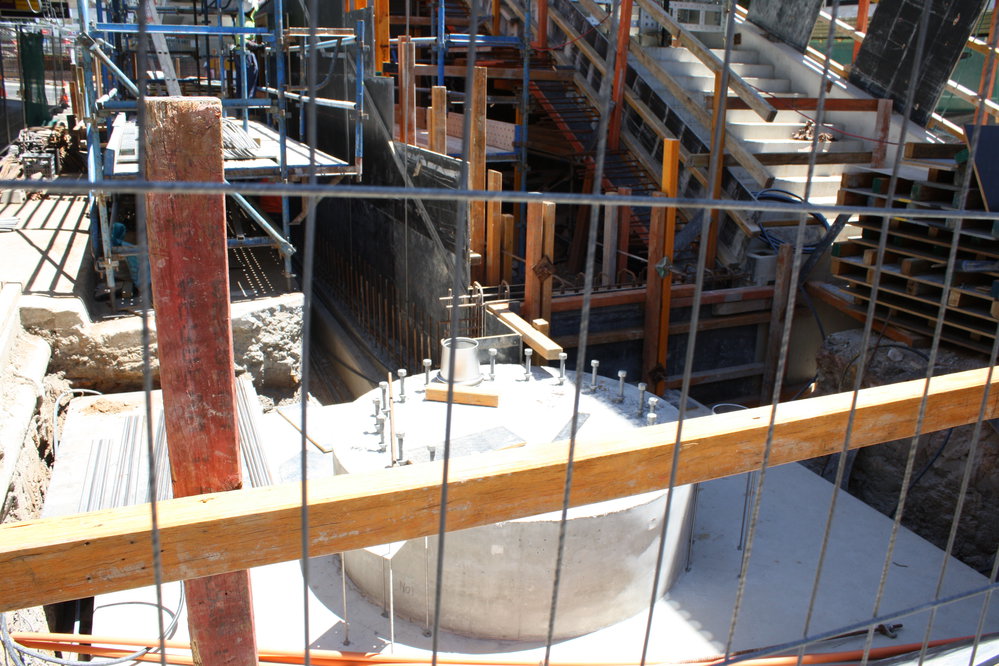 Hornsby footbridge construction