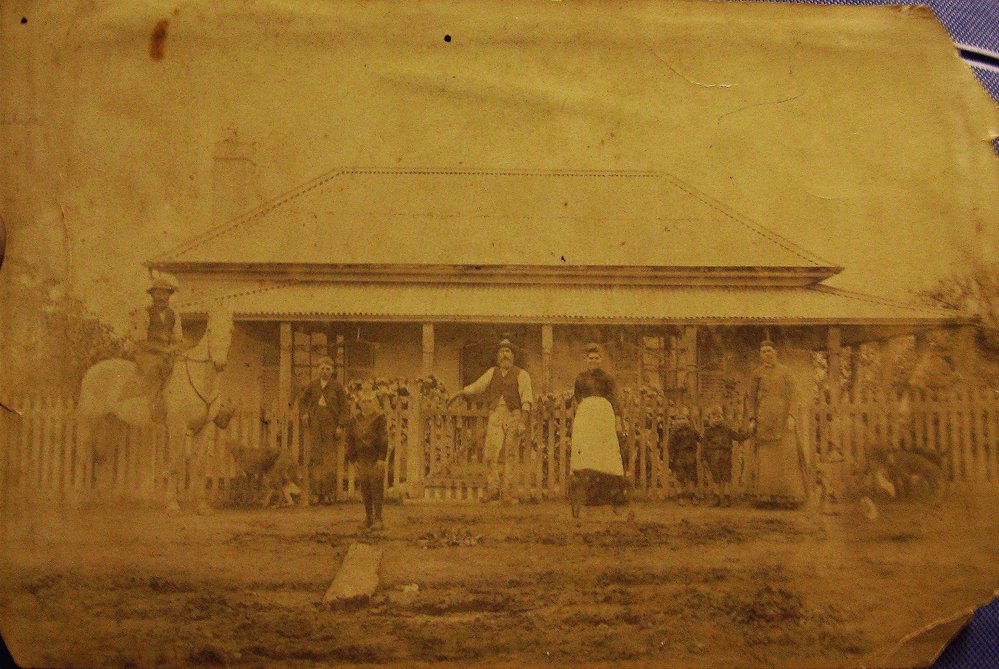 Zadok Bellamy and family at Castle Hill Road