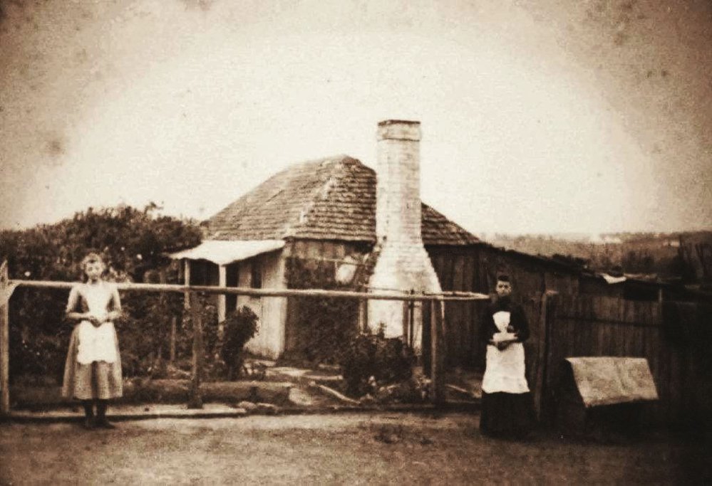 Slab hut in West Pennant Hills