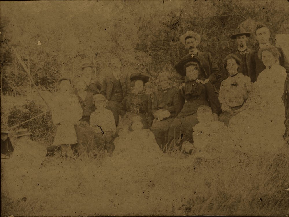 Harrington family of Old Mans Valley