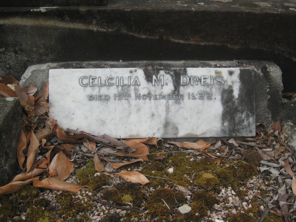 Cecilia Dreis, headstone
