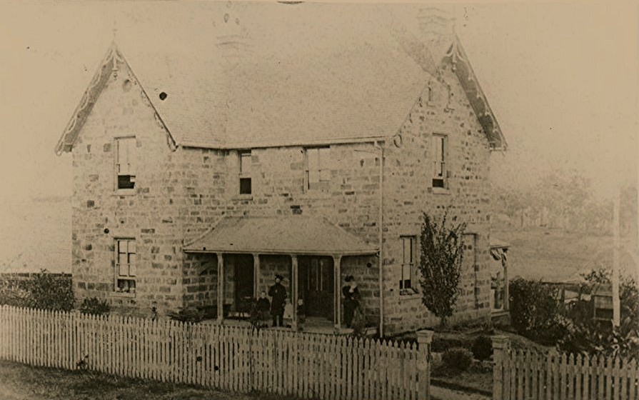 Castle Hill Parsonage, Old Northern Road