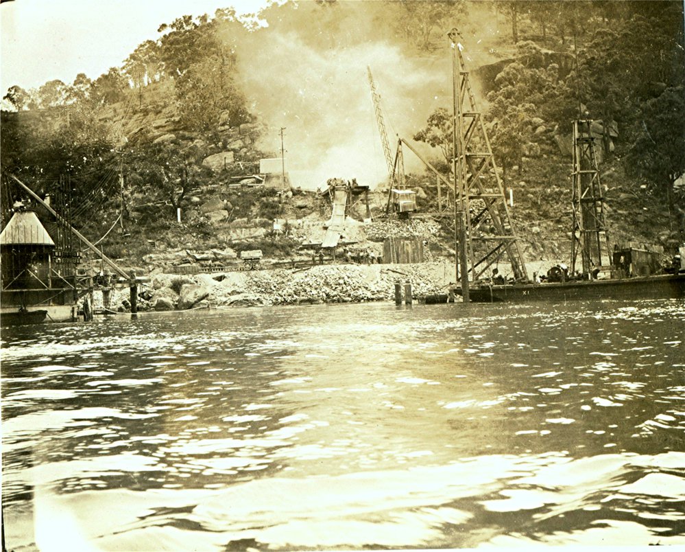 Blasting the tunnel for the Second Hawkesbury River Railway Bridge