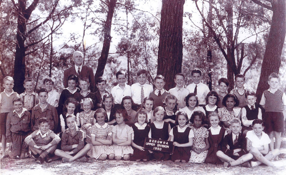 Berowra Public School Upper Division, 1950 - Living &amp; learning together