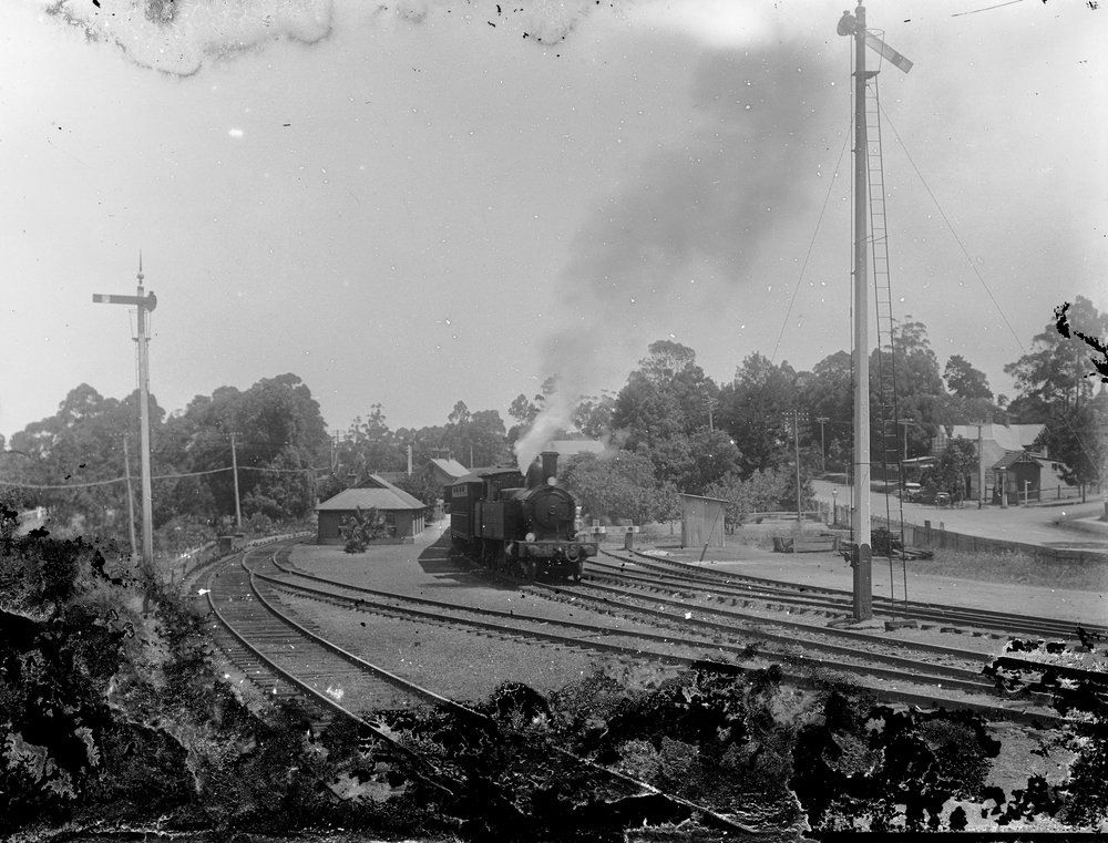 Steam train departing Beecroft Railway Station