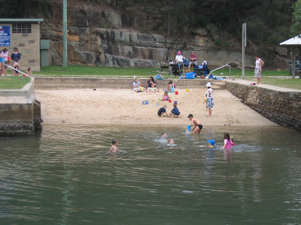 Brooklyn Open Swimming Baths, Hawkesbury River