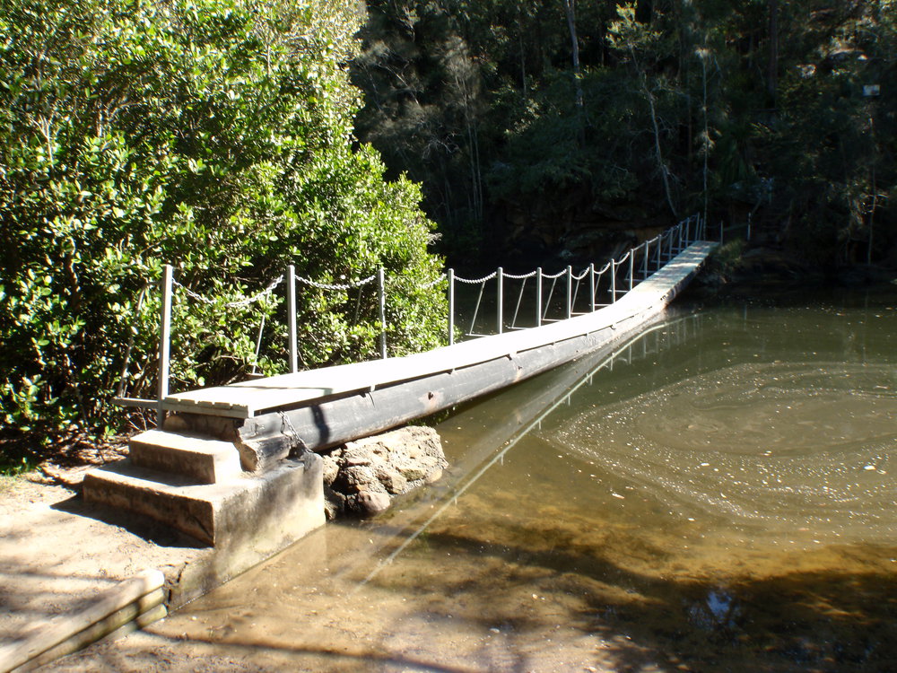 Footbridge over Calna Creek