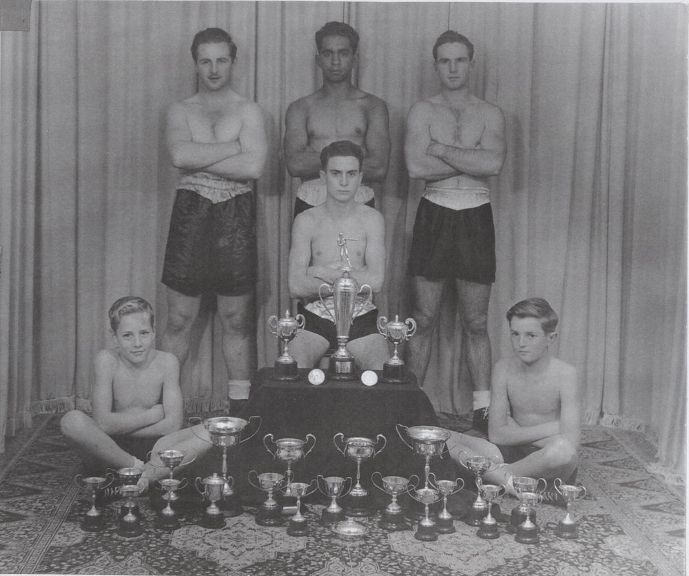 Boxing champions at the Pacific Cabaret, Hornsby