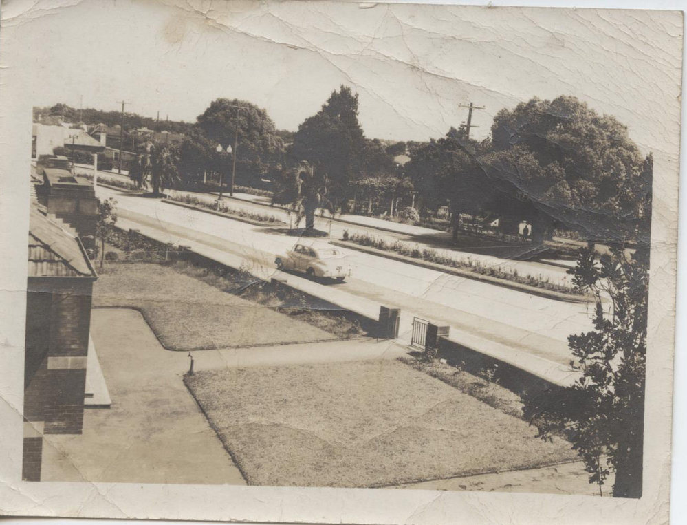 Pacific Highway looking towards Hornsby Park