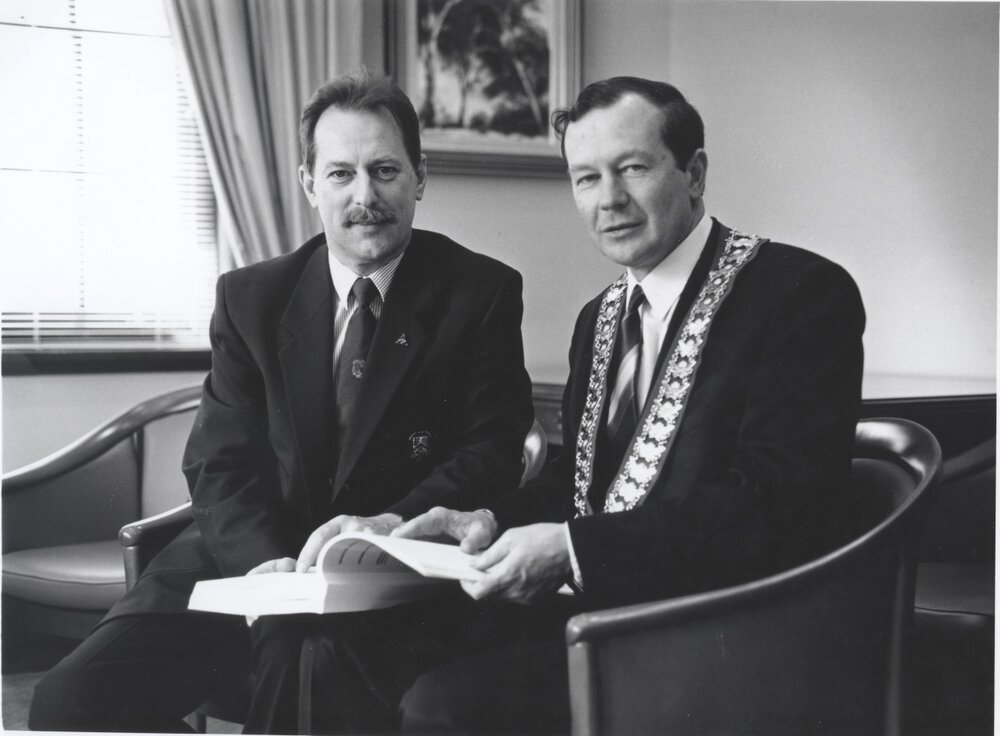 Robert Ball, Manager Hornsby Shire Council, and Chris Meany, Mayor