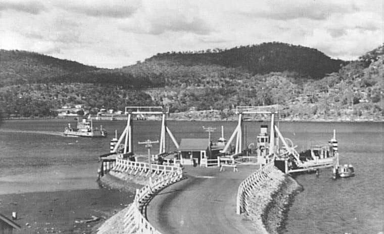 Peat's Ferry Mooney Mooney Point.