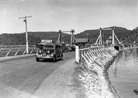 Peat's Ferry Mooney Mooney Point