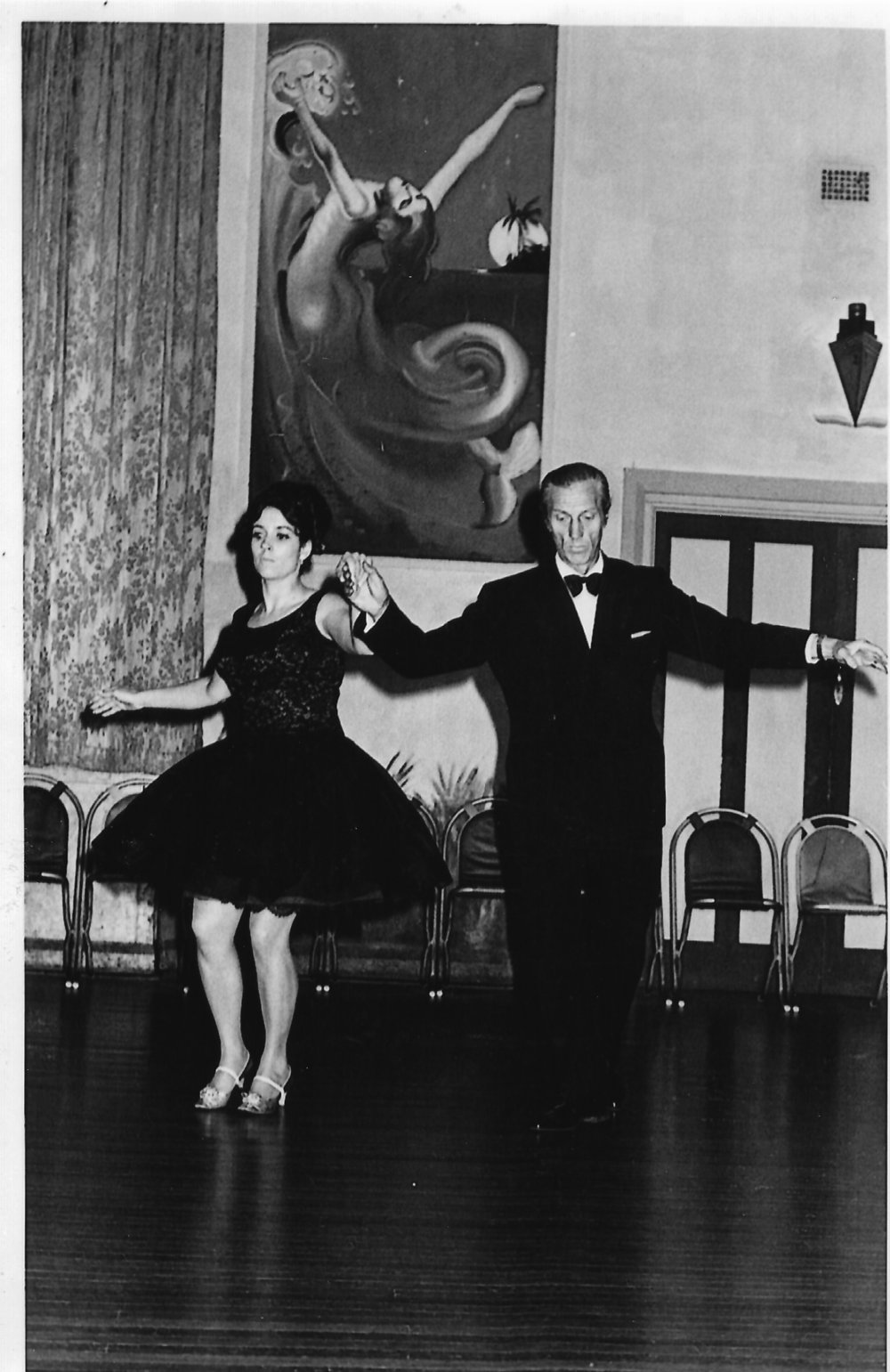 Pacific Cabaret, Hornsby