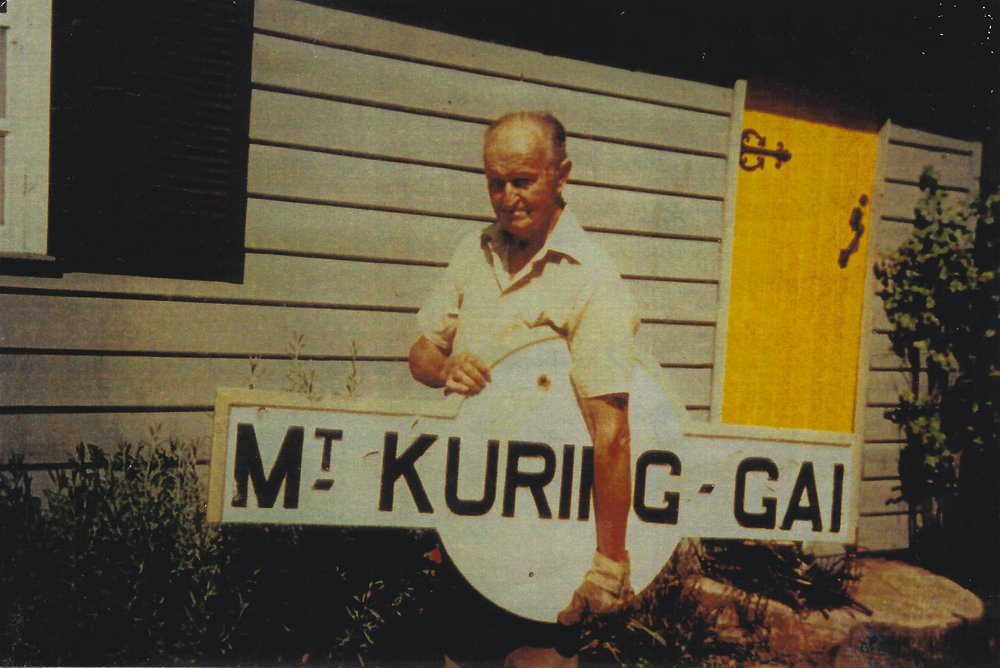 Mt. Kuring-gai Station Sign