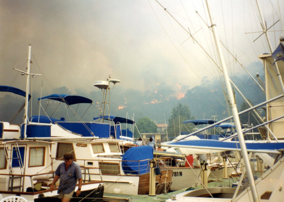 Brooklyn bushfire January 1994